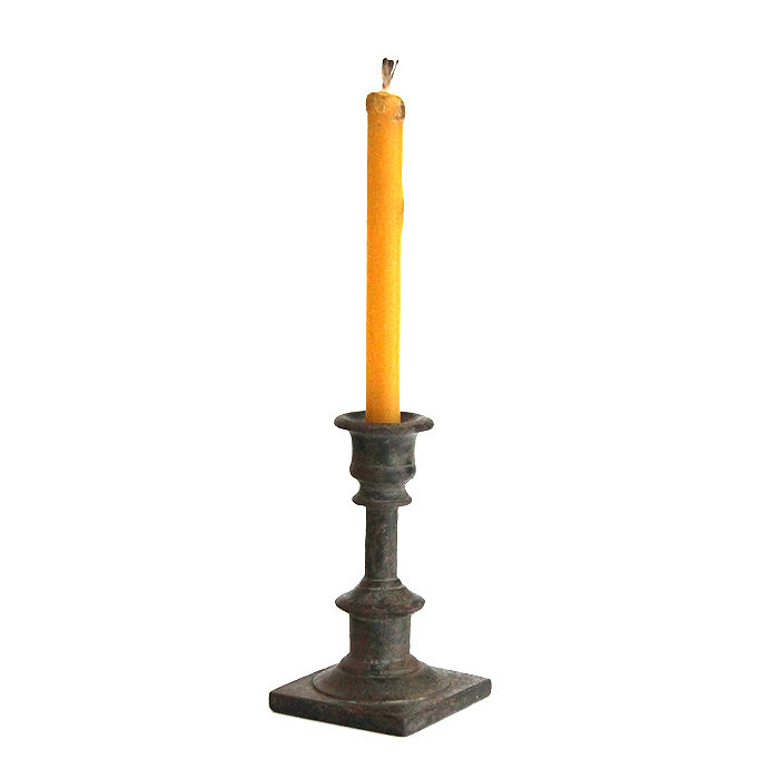 Старинный бронзовый подсвечник 5,5 см для тонкой церковной свечи. Россия до 1917 года.