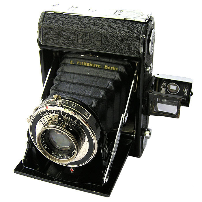 Старый немецкий фотоаппарат времен Третьего Рейха Zeiss Ikon 6х9. Исправный.