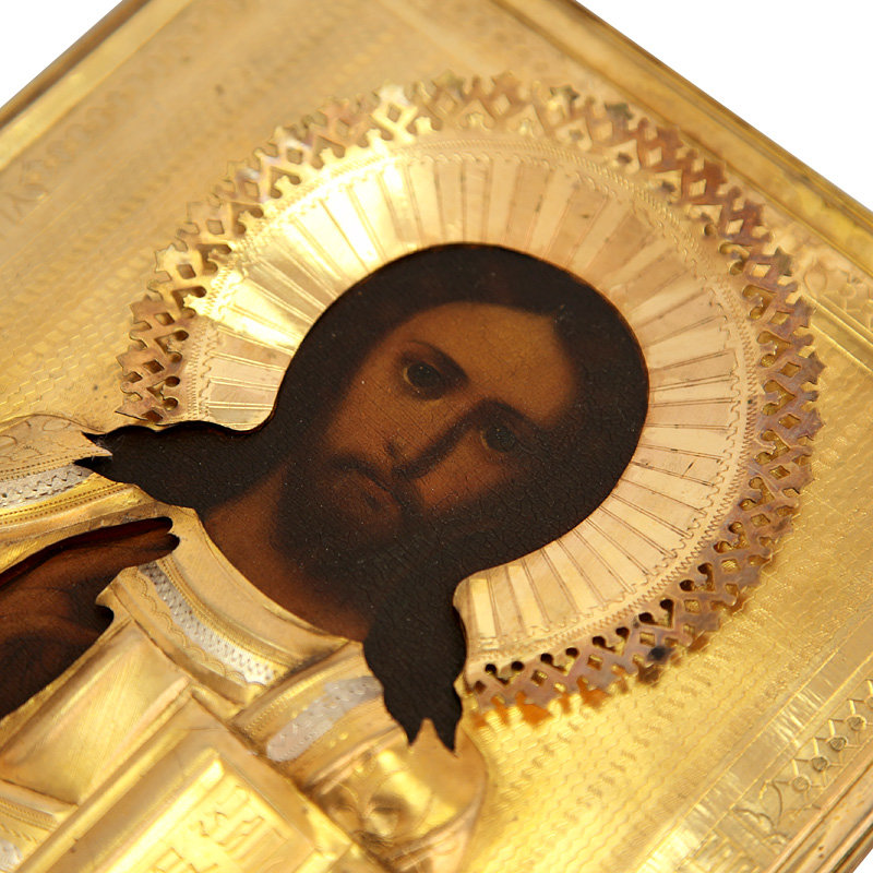 Старинная икона 19 века Спас Вседержитель в красивом окладе с позолотой и серебрением.