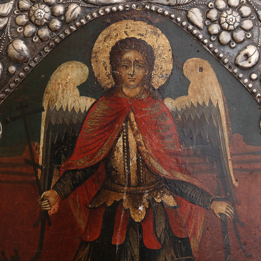 Старинная икона с образом Архистратига Михаила - предводителя небесного ангельского воинства, Россия 18 век. Икона с документом.