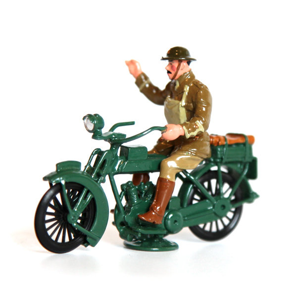 Оловянный солдатик Английский мотоциклист времен Первой Мировой Войны.