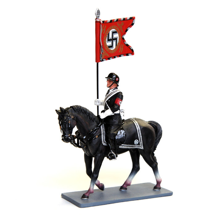 Коллекционный оловянный солдатик Конный офицер СС знаменосец в черной парадной форме