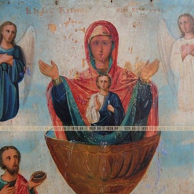 Старинная икона Божией Матери 