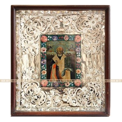 Cтаринная деревянная икона святой Николая Чудотворца в киоте монастырской работы. Россия 1875-1900 год