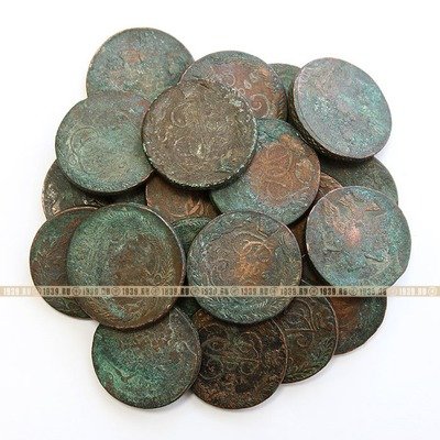 Клад старинных медных монет времен Екатерины Второй Великой 21 монета