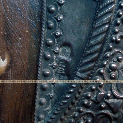 Старинная икона Спас Нерукотворный в серебряном ампирном окладе. Россия, Москва 1823-1825 год.