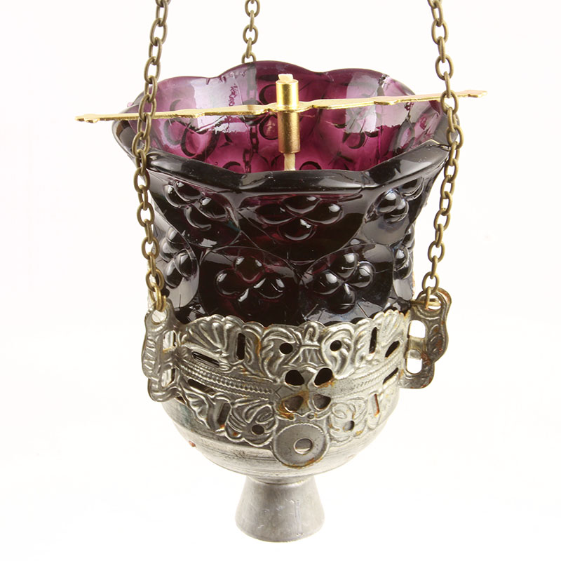 Старинная подвесная лампада с красивым и необычным стеклянным сиреневым стаканом. Россия 1880-1900 год