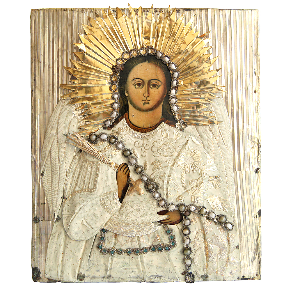 Старинная деревянная икона Архангел Михаил в расшитых белоснежных одеждах и в старинном киоте. Россия, Холуй 1850-1870 год