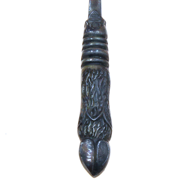 Антикварная серебряная ложечка на счастье или подарок на первый зубик, с символом дикой свинки №4. Веймарская Республика 1910-1920 год