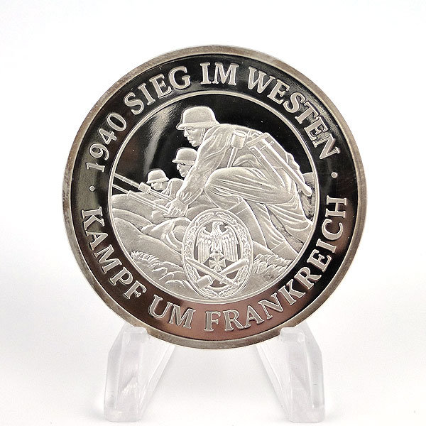 Медаль 35 гр серебро 999 пр. 