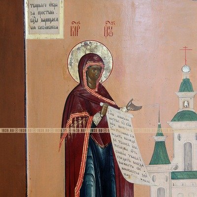 Старинная икона Боголюбской Божией Матери в посеребренном окладе. Россия XIX век.