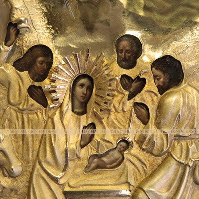 Красивейшая старинная икона Рождество Христово в позолоченном серебряном окладе. Россия, Москва 1860 год.