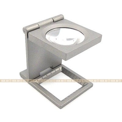 Увеличительное стекло для коллекционеров с кратностью 10х