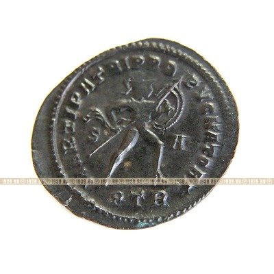 Древняя монета святого равноапостольного Константина Великого, римского императора с 312 по 337 год нашей эры.