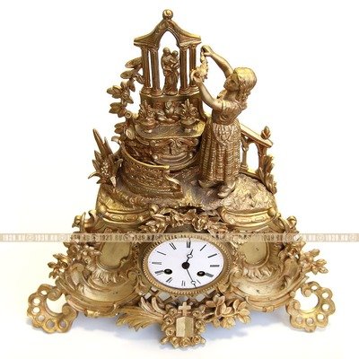 Старинные бронзовые каминные часы с маятником, фирма Les Japy Fils - 
