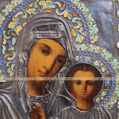 Старинная икона в серебряном окладе Казанская Богородица, Россия 19 век.
