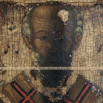Старинная икона святого Николая Чудотворца на ковчежной доске 18 века. Россия XIX век.