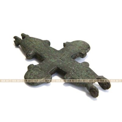 Древний крест энколпион-реликварий из двух створок Распятие Христово и Голгофский крест. Русь XII век