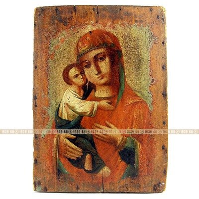 Старинная икона Владимирской Божией Матери в красных одеждах. Россия, XIX век.