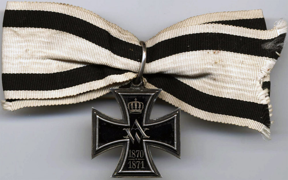 Верность крест. Крест за заслуги морской. Президентский полк крест верность честь долг фото.